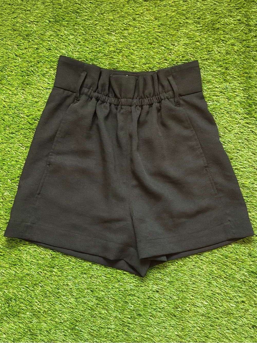 Wilfred Aritzia Paperbag High Rise Trouser Shorts Black Size 0